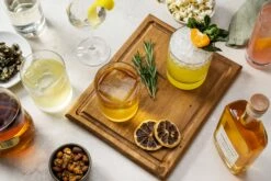 Eleven Madison Non-Alcoholic Vermouth -Trudon shop 5f9a8e26e96091f7c26e2223d9182ca6ab64f755f1b8462e567aecd1571eb1fc