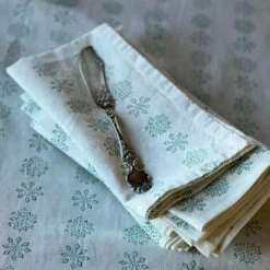 Falling Snowflake Napkins 5 Falling Snowflake Napkins -Trudon shop CardamomDesigns2