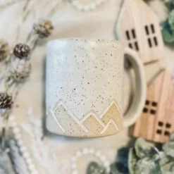 Ceramic Mountain Mug 3 Ceramic Mountain Mug -Trudon shop e7e7a51e58c29bc17da6a1474fed13ab0a2a11dfbd4bb6014da408e6931297e4