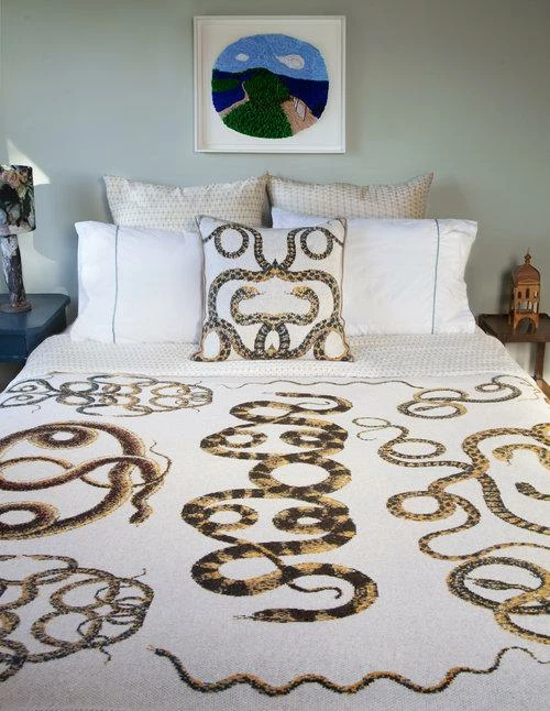 Serpents Cashmere Blanket 3 Serpents Cashmere Blanket - Image 3